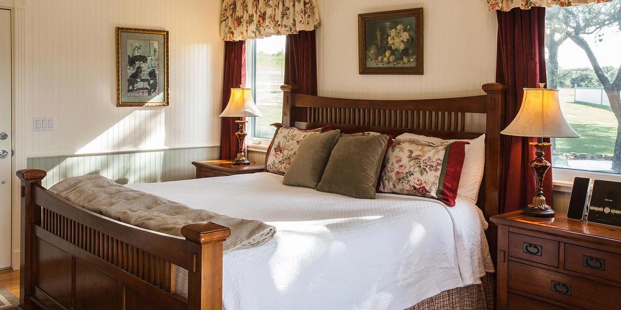 Rose Hill Retreat Aaa Four Diamond Inn Stonewall Ngoại thất bức ảnh